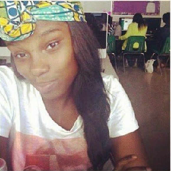 Meet your Posher, Ellen - Picture 1 of 1